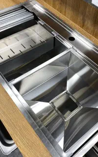 سینک تو کار باکسی