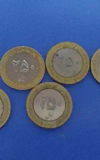 سکه خیلی تمیز ۲۵ تومانی