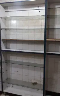 چرخ کفاشی و قفسه