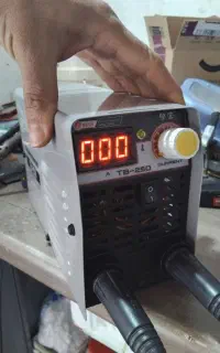 استارتر و شارژر هوشمند تمامی خودروها