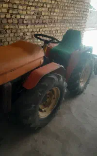 تراکتورگلدونی۲۳۸