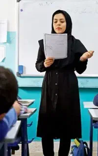 نیروی آموزش ابتدایی هستم
