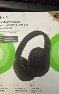 هدفون بی سیم بلکین مدل SoundForm Isolate