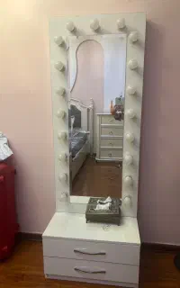 اینه قدی