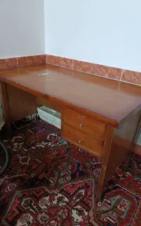 میز مدیریت چوبی