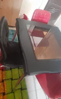میز نهار خوری چهار نفره