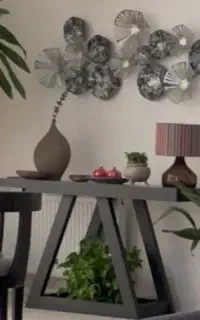 کنسول و دیوار کوب