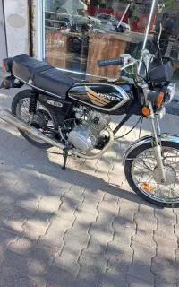 موتورسیکلت تمیز عین صفر