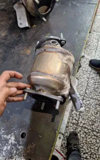 اگزوز کاتالیست مهر