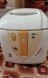 سرخ کن سان استار