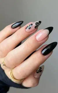 کاشت ناخن و  تمامی لاین های آرایشی و آموزش