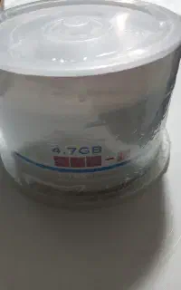 سی دی و دی وی دی خام