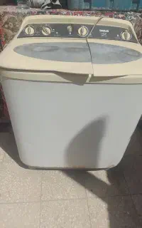 لباسشویی دوقلو نیازبه تعمیر
