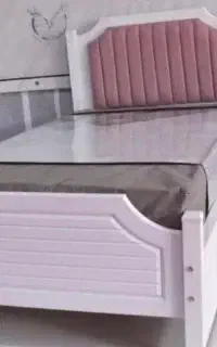 تخت یک نفره رز سفید