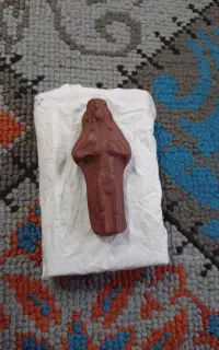 مجسمه هبهاب سرخ قدیمی بشرط اصل