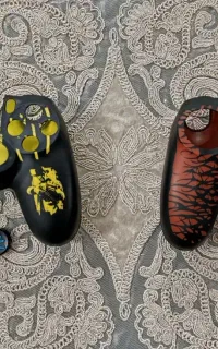 دو عدد روکش دسته و آنالوگ PS4 سالم و تر و تمیز