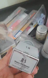 وسایل و پنس اکستنشن مژه