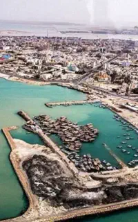 رنگ آمیزی ساختمان و نصب کاغذ دیواری و غیره
