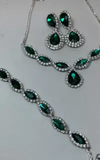 اکسسوری ارغوان