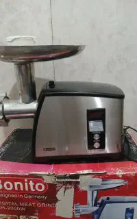 چرخ گوشت بونیتو صفحه دیجیتال
