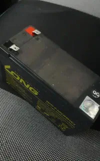 باتری موتور ups  (اصل ویتنام) نیاز به شارژ