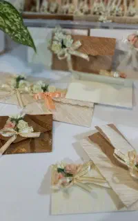 پاکت هدیه،پول وسکه