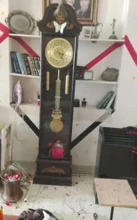 ساعت ایستاده
