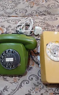 تلفن قدیمی نوستالژی