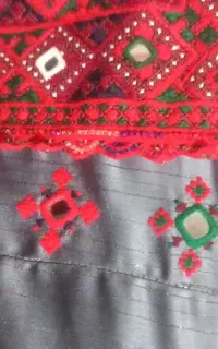 اینه دوزهستم