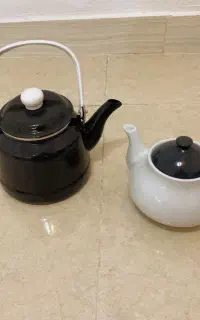 فروش کتری و قوری نو به قیمت مناسب.
