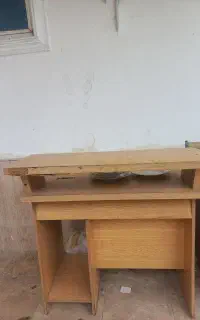میزکامپیوتریامیزمغازه