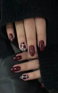 کاشت ناخن آف ویژه آخر ماه