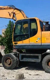 بیل مکانیکی 210 هیوندایی خط9-چرخ لاستیکی