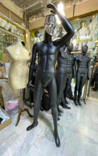 مانکن مردانه دست دوم در حد نو