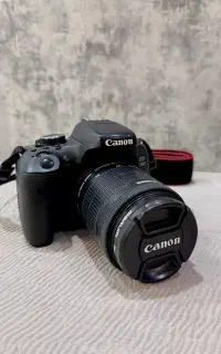 دوربین Canon 750 d با صفحه لمسی