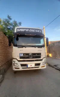 البرز تک