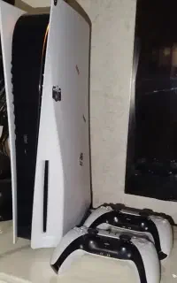 کنسول PS5 ریجن اروپا با دو دسته