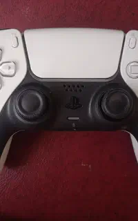 دسته PS5 درحد نو