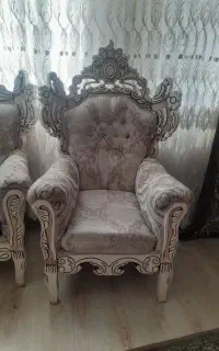 مبل سلطنتی سالم