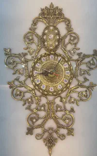 ساعت دیواری برنزی