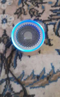 دوعدد ایرپاد ویک عدد اسپیگرالجی بلوتوثی