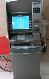 ATM .NCRخود پرداز عابر بانک معاوضه باگوشی