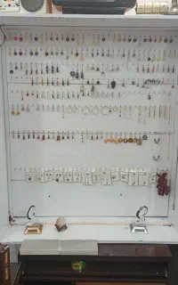 مهره و سنگ طبیعی فعال