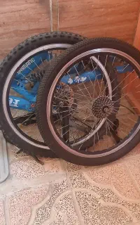 چرخ دوچرخه ۲۴