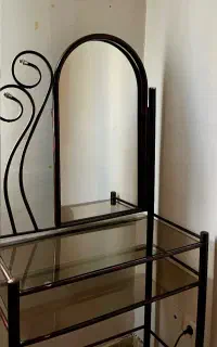 میز آرایش فرفوژه