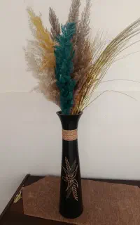 گل و گلدان