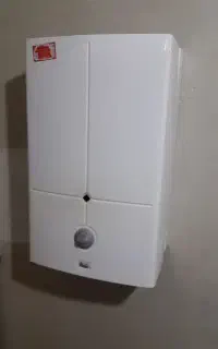 آبگرمکن در حد نو