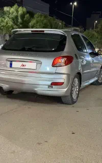 ۲۰۶ تیپ پنج ۸۵ تازه تعمیر
