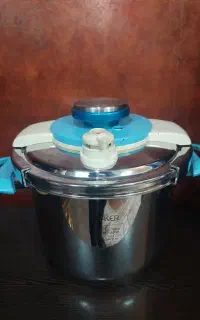 زودپز aker ترکیه (اکبند است)