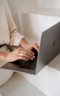 تایپ و پاورپوینت دانشجویی